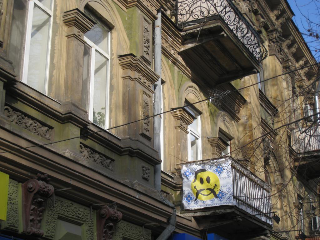 Hostel Smile-Dnepr Dnyipropetrovszk Kültér fotó