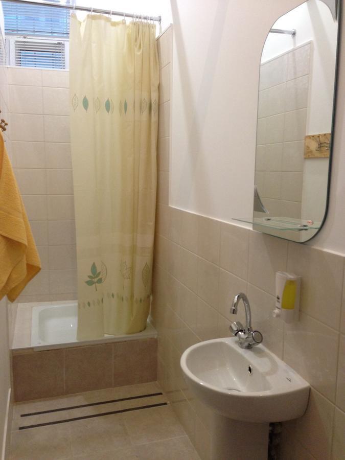 Hostel Smile-Dnepr Dnyipropetrovszk Kültér fotó