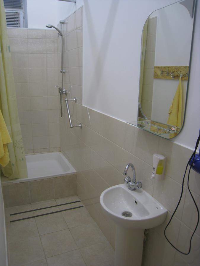 Hostel Smile-Dnepr Dnyipropetrovszk Kültér fotó
